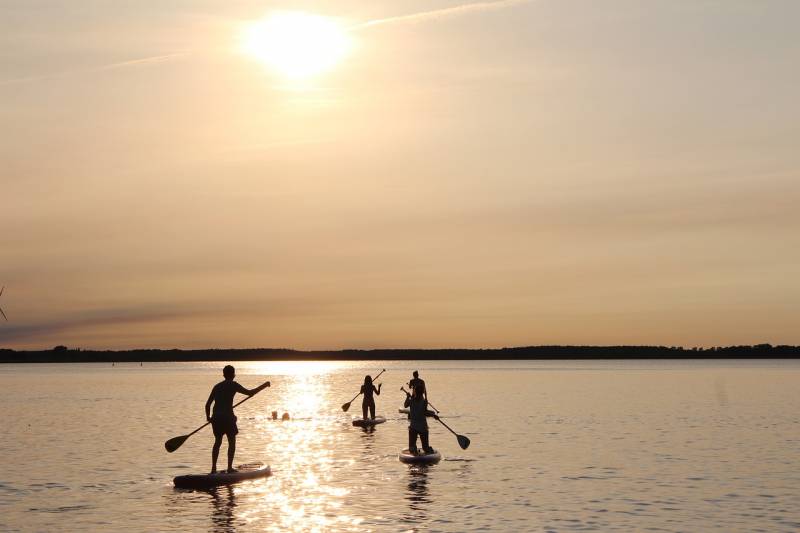 Location de Paddle Géant pour toutes la famille sur notre base nautique de Hyères